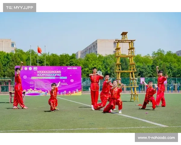 全国跳绳联赛总决赛中学生团体花样编创成功突破历史纪录 全国跳绳联赛总决赛中学生团体花样编创成功突破历史纪录